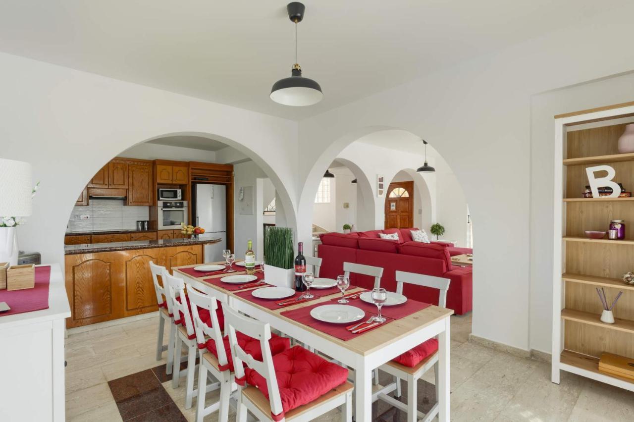 Villa Danae Coral Bay By Villa Plus Pégeia Exteriör bild