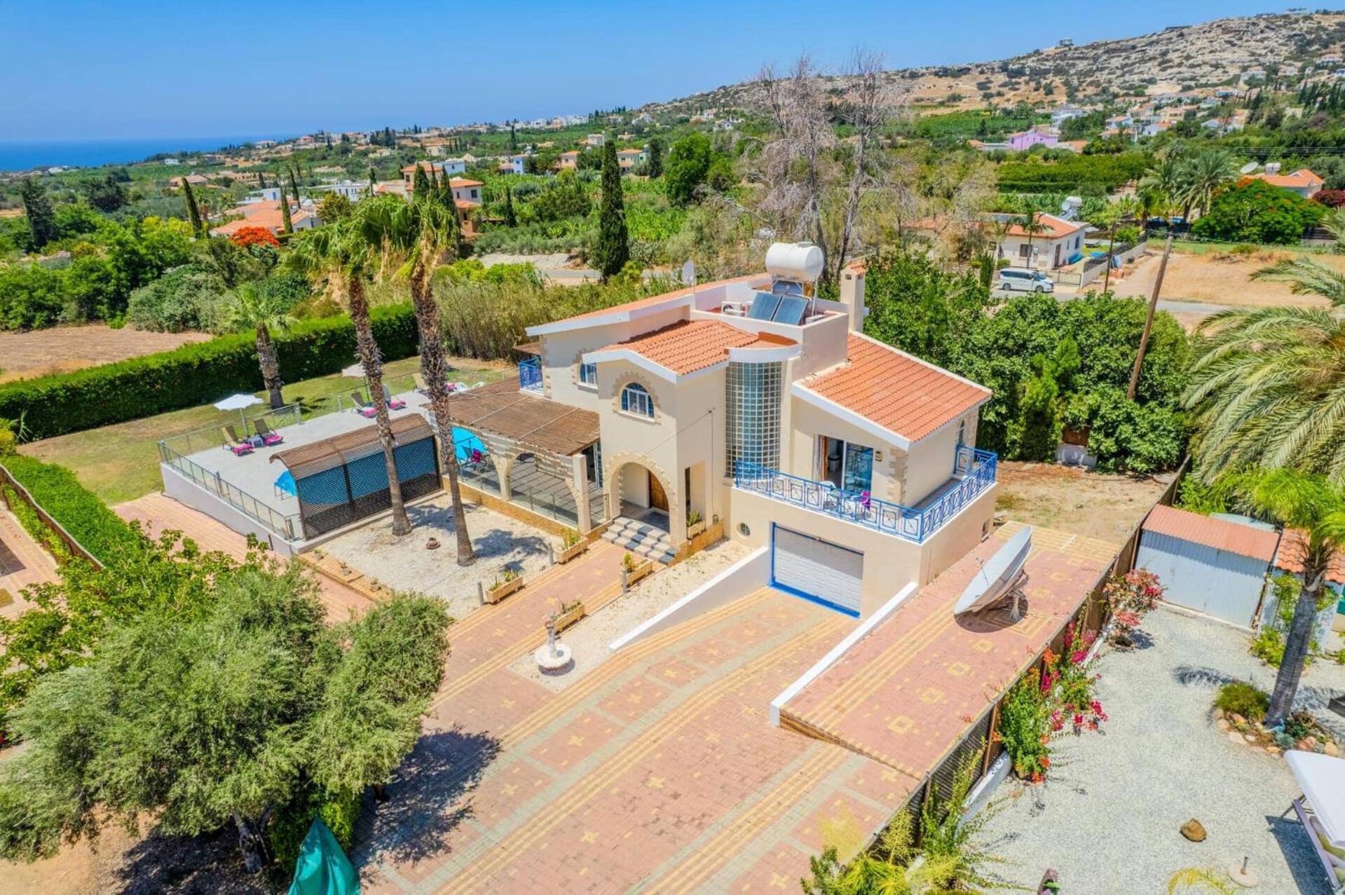 Villa Danae Coral Bay By Villa Plus Pégeia Exteriör bild